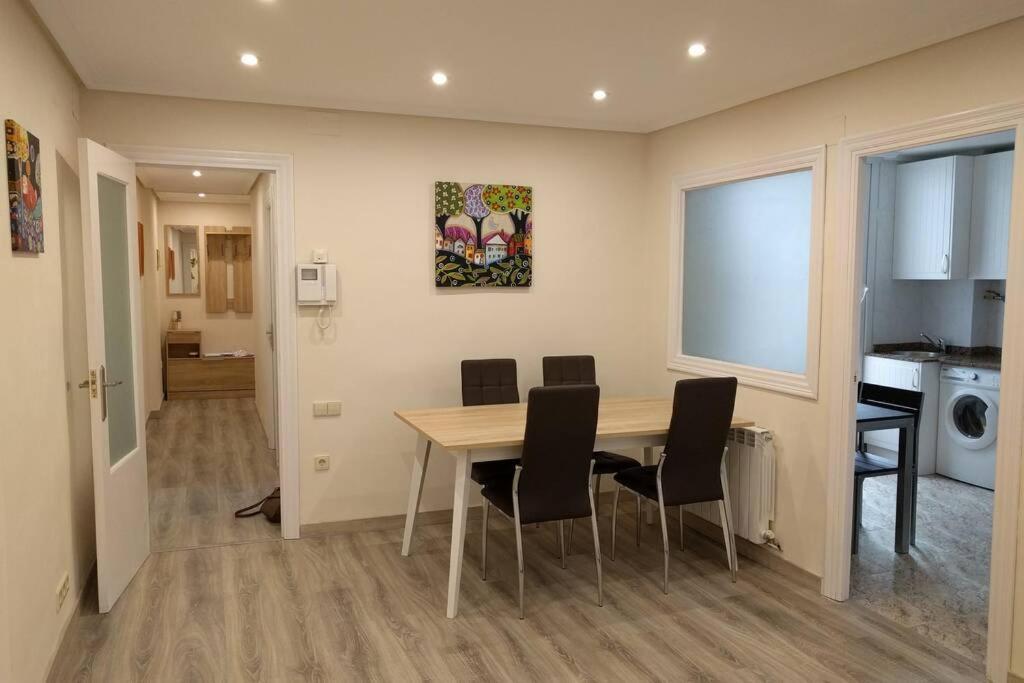 Agradable, Luminoso, Wifi, Junto Al Ayuntamiento Apartment Logrono
